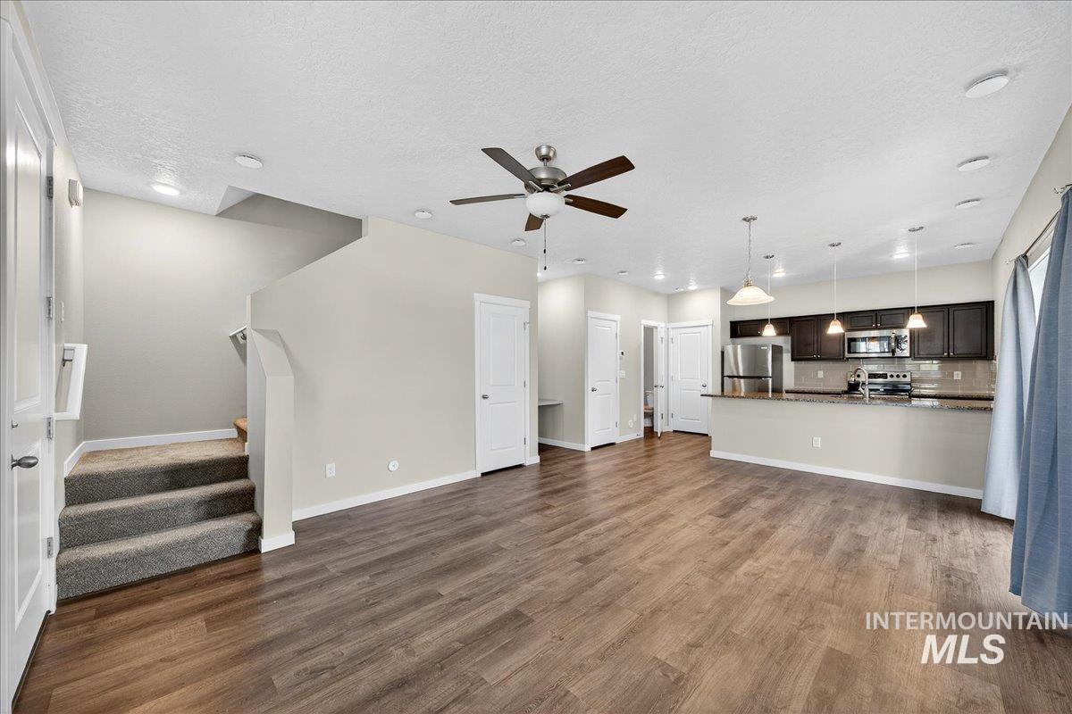 2329 E Spice Loop, Nampa, Idaho 83687, 2 Bedrooms, 2.5 Bathrooms, Residential For Sale, Price $314,900,MLS 99004122