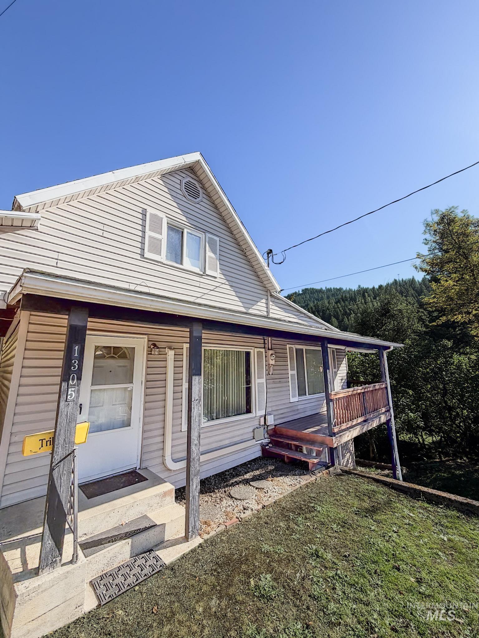 1305 Forsman Avenue, Orofino, Idaho 83544, 2 Bedrooms, 1 Bathroom, Residential For Sale, Price $275,000,MLS 99004123