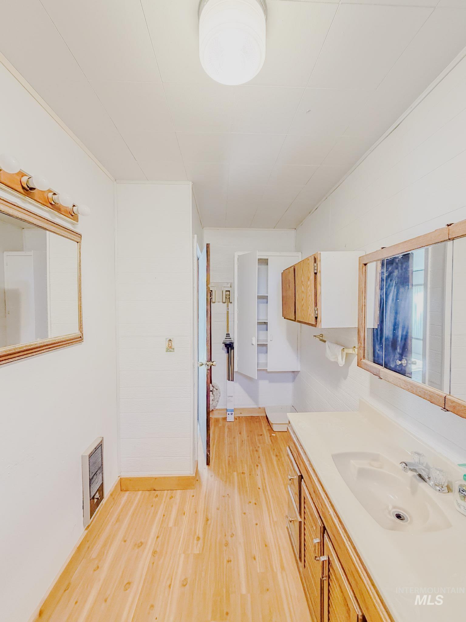 1305 Forsman Avenue, Orofino, Idaho 83544, 2 Bedrooms, 1 Bathroom, Residential For Sale, Price $275,000,MLS 99004123