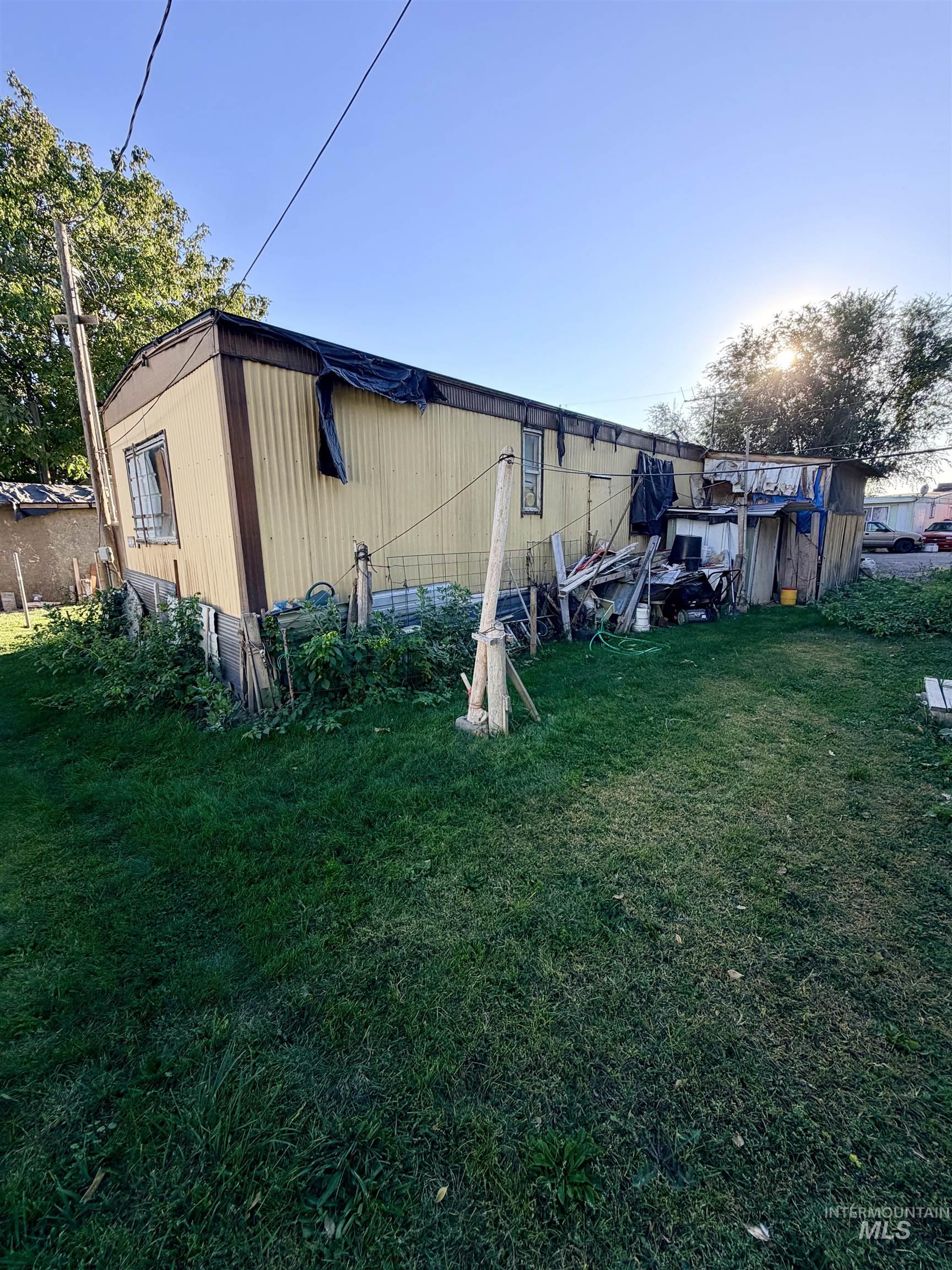 143 5th St Trlr 7, Wilder, Idaho 83676, 3 Bedrooms, 1 Bathroom, Residential For Sale, Price $34,900,MLS 99004126