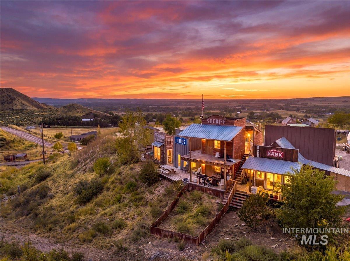 4561 Frozen Dog Rd, Emmett, Idaho 83617, Land For Sale, Price $995,000,MLS 99004130