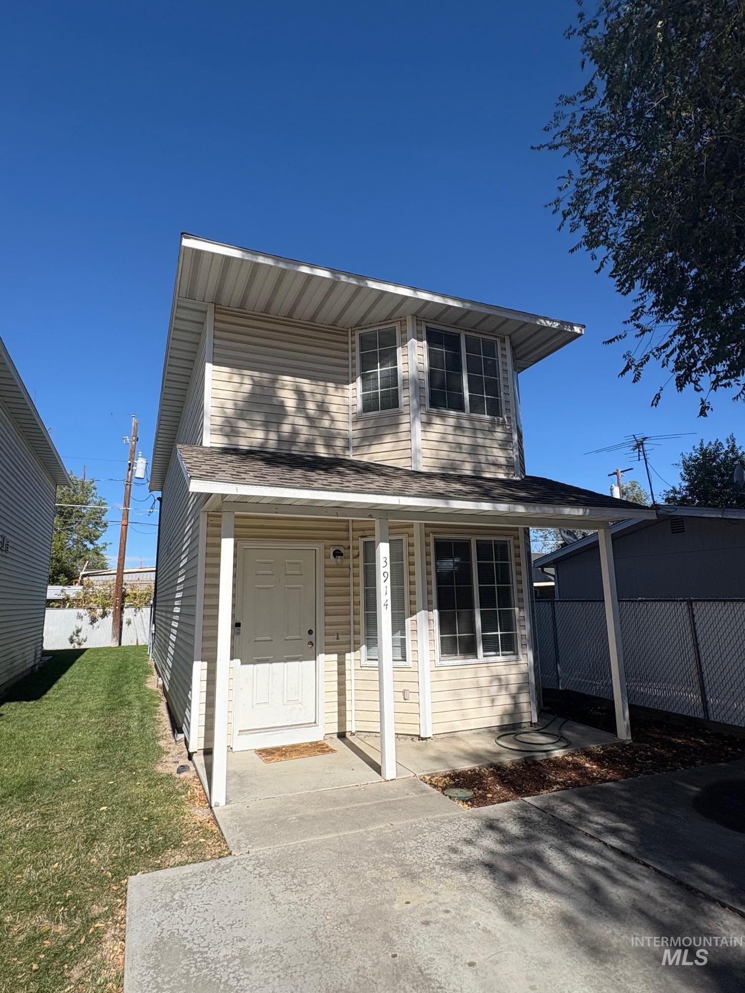 3914 W Dorian Street, Boise, Idaho 83705, 3 Bedrooms, 1.5 Bathrooms, Residential Income For Sale, Price $1,190,000, 99004133