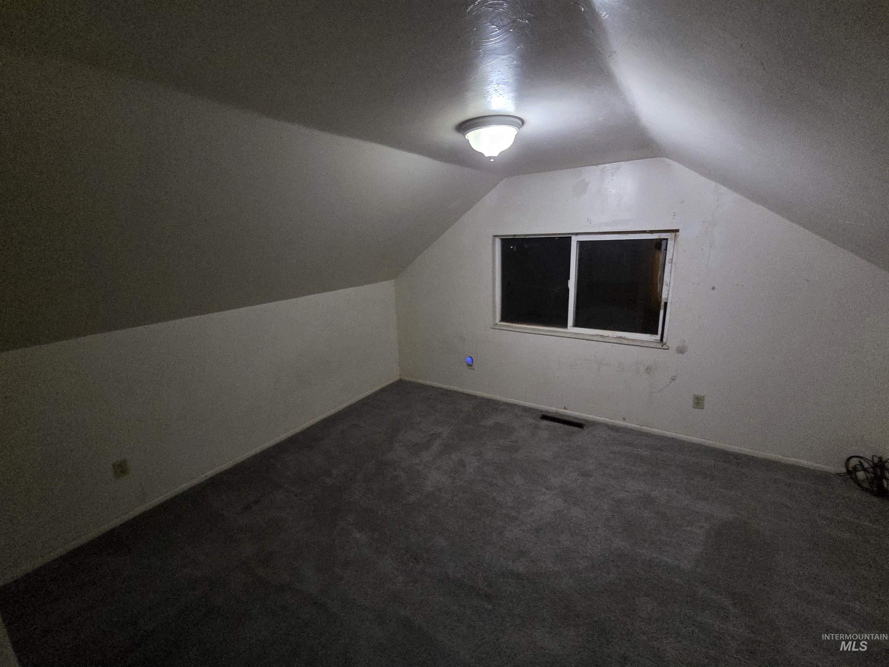 1242 S 12th Street, Payette, Idaho 83661, 4 Bedrooms, 2 Bathrooms, Residential Income For Sale, Price $325,000, 99004136