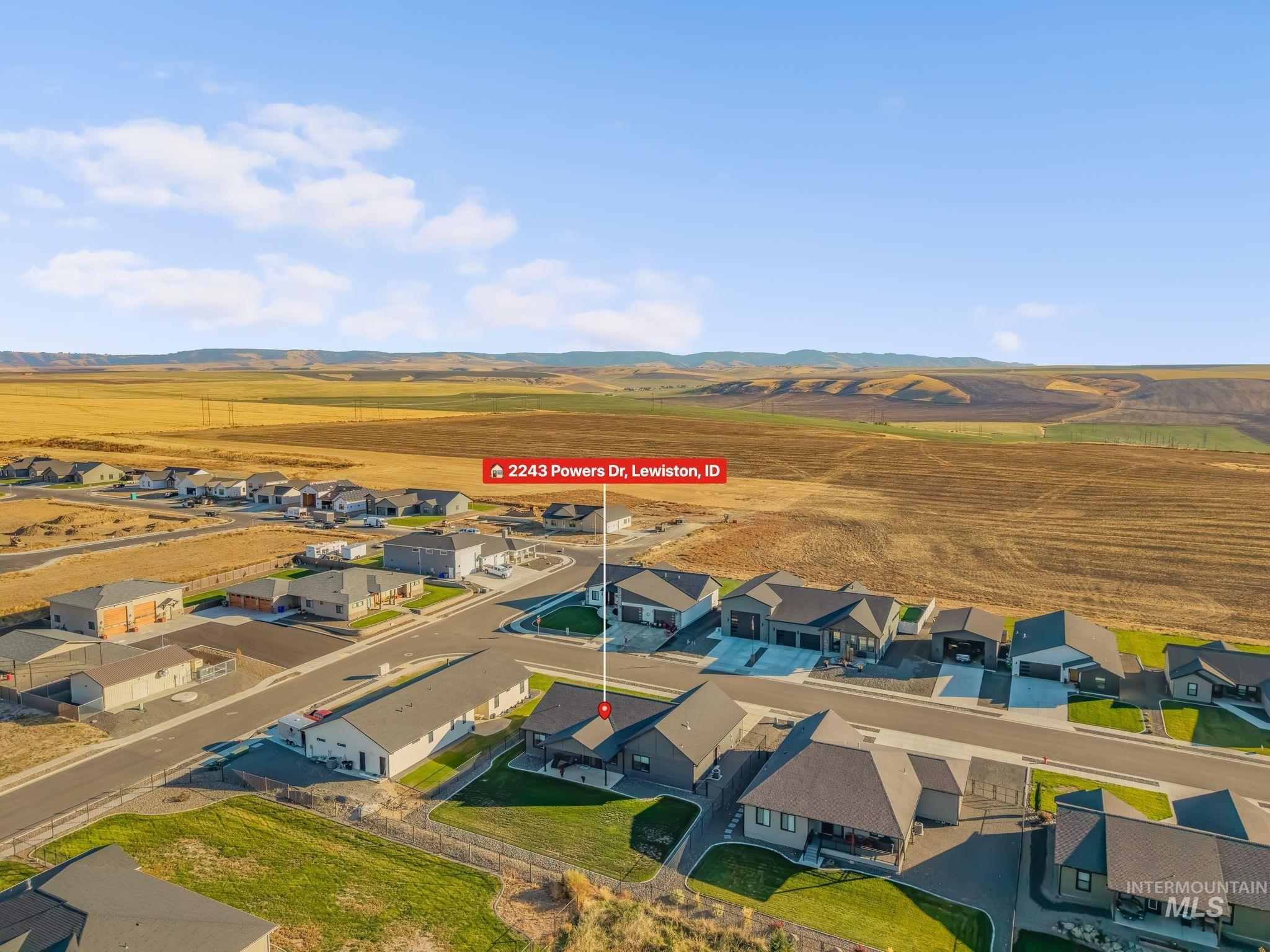 2243 Powers Drive, Lewiston, Idaho 83501, 3 Bedrooms, 2.5 Bathrooms, Residential For Sale, Price $627,500, 99004141