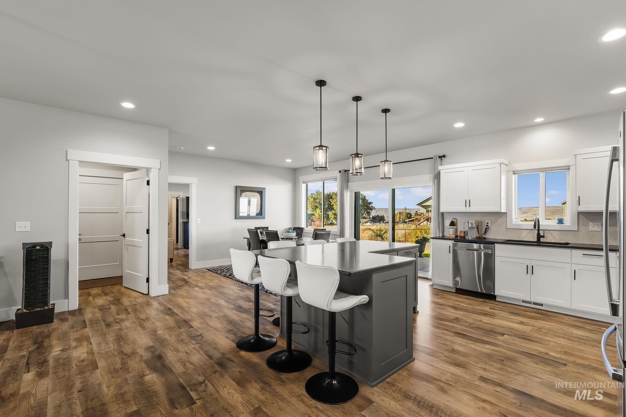 2243 Powers Drive, Lewiston, Idaho 83501, 3 Bedrooms, 2.5 Bathrooms, Residential For Sale, Price $627,500, 99004141