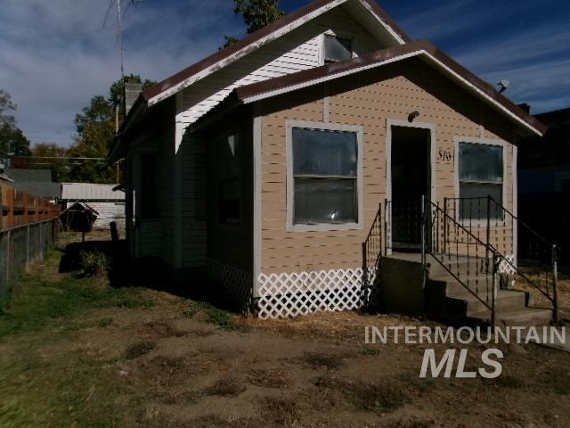 510 E 3rd St, Emmett, Idaho 83617, 3 Bedrooms, 1 Bathroom, Residential For Sale, Price $175,000, 99004147