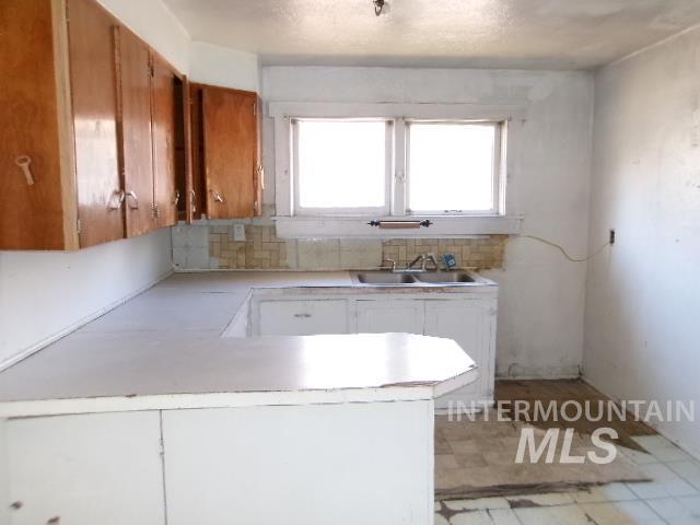 510 E 3rd St, Emmett, Idaho 83617, 3 Bedrooms, 1 Bathroom, Residential For Sale, Price $175,000, 99004147