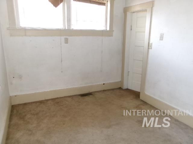 510 E 3rd St, Emmett, Idaho 83617, 3 Bedrooms, 1 Bathroom, Residential For Sale, Price $175,000, 99004147