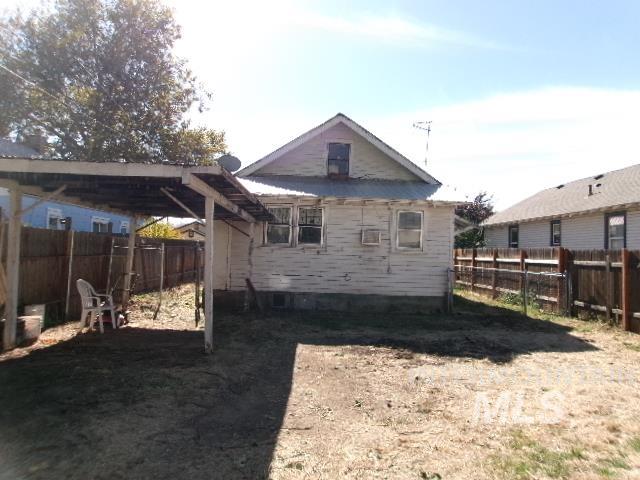 510 E 3rd St, Emmett, Idaho 83617, 3 Bedrooms, 1 Bathroom, Residential For Sale, Price $175,000, 99004147
