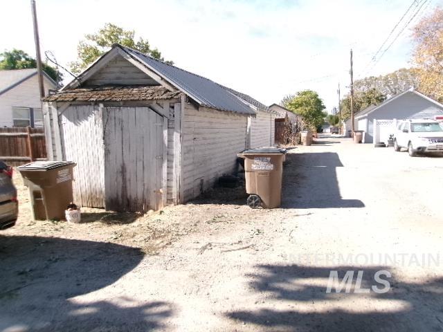 510 E 3rd St, Emmett, Idaho 83617, 3 Bedrooms, 1 Bathroom, Residential For Sale, Price $175,000, 99004147
