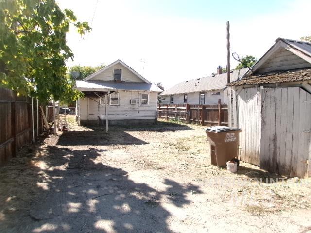 510 E 3rd St, Emmett, Idaho 83617, 3 Bedrooms, 1 Bathroom, Residential For Sale, Price $175,000, 99004147