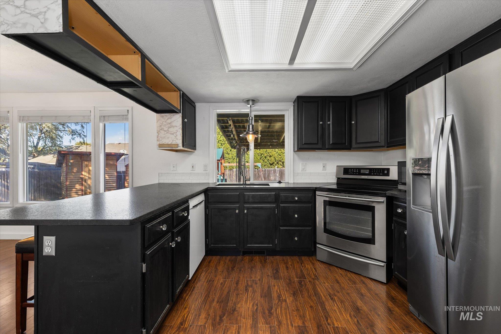 7568 W War Bonnet Dr, Boise, Idaho 83709, 3 Bedrooms, 2 Bathrooms, Residential For Sale, Price $439,900, 99004148