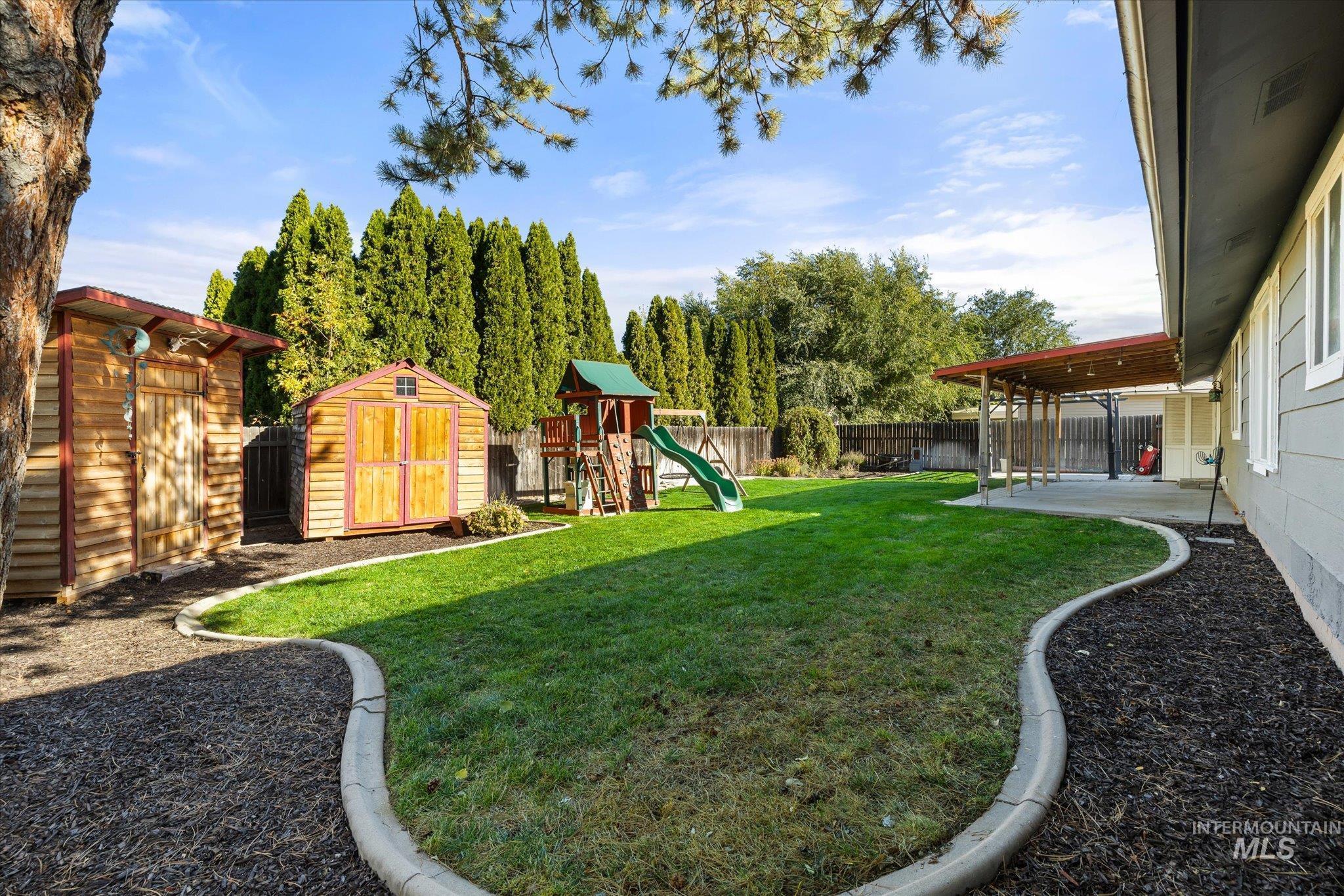 7568 W War Bonnet Dr, Boise, Idaho 83709, 3 Bedrooms, 2 Bathrooms, Residential For Sale, Price $439,900, 99004148