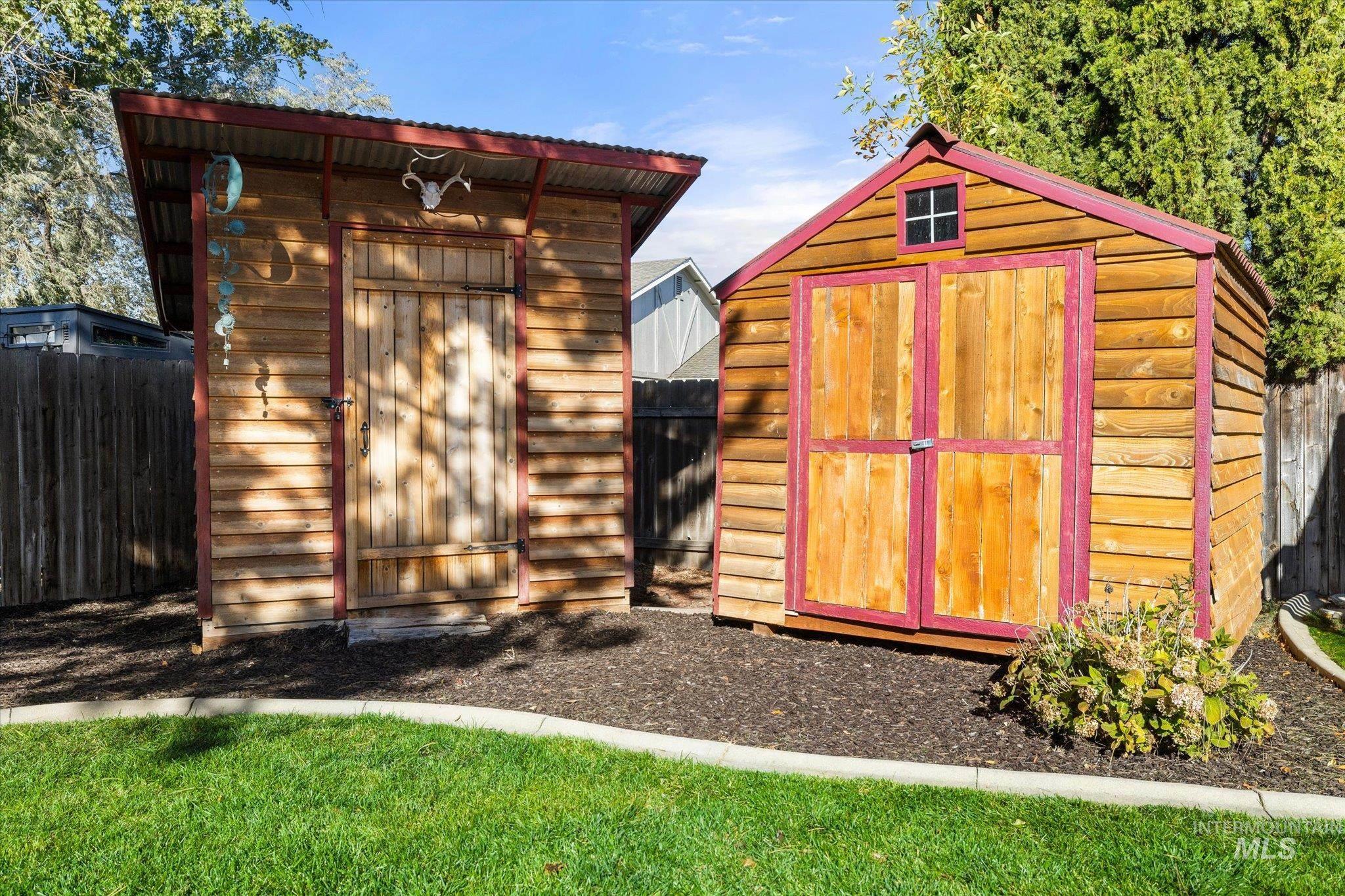 7568 W War Bonnet Dr, Boise, Idaho 83709, 3 Bedrooms, 2 Bathrooms, Residential For Sale, Price $439,900, 99004148