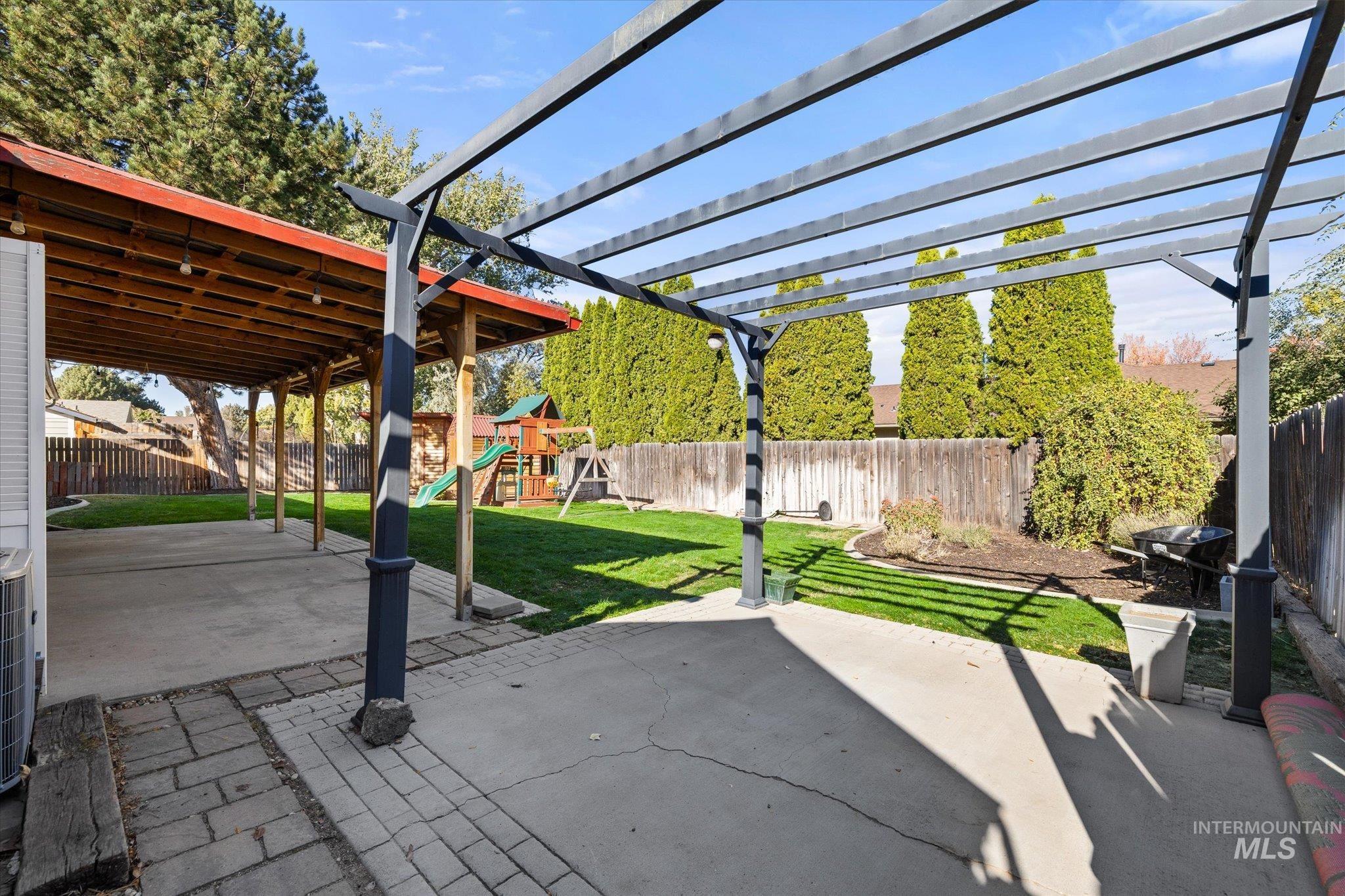 7568 W War Bonnet Dr, Boise, Idaho 83709, 3 Bedrooms, 2 Bathrooms, Residential For Sale, Price $439,900, 99004148