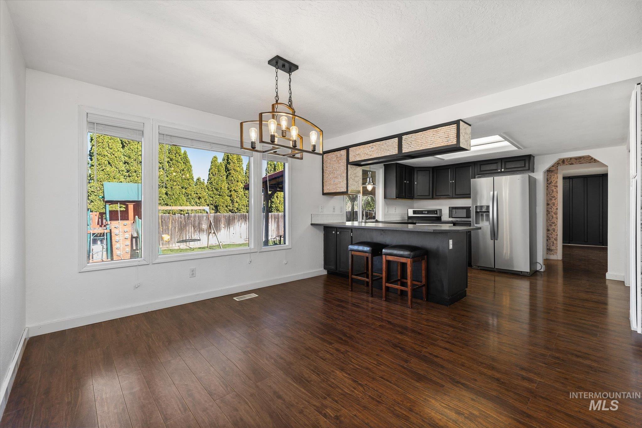 7568 W War Bonnet Dr, Boise, Idaho 83709, 3 Bedrooms, 2 Bathrooms, Residential For Sale, Price $439,900, 99004148