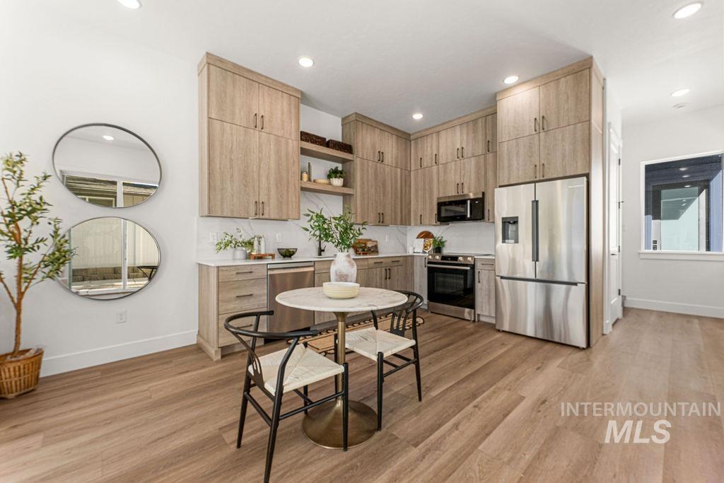2810 W Bannock St Unit #2, Boise, Idaho 83702, 2 Bedrooms, 2.5 Bathrooms, Residential For Sale, Price $555,000, 99004149