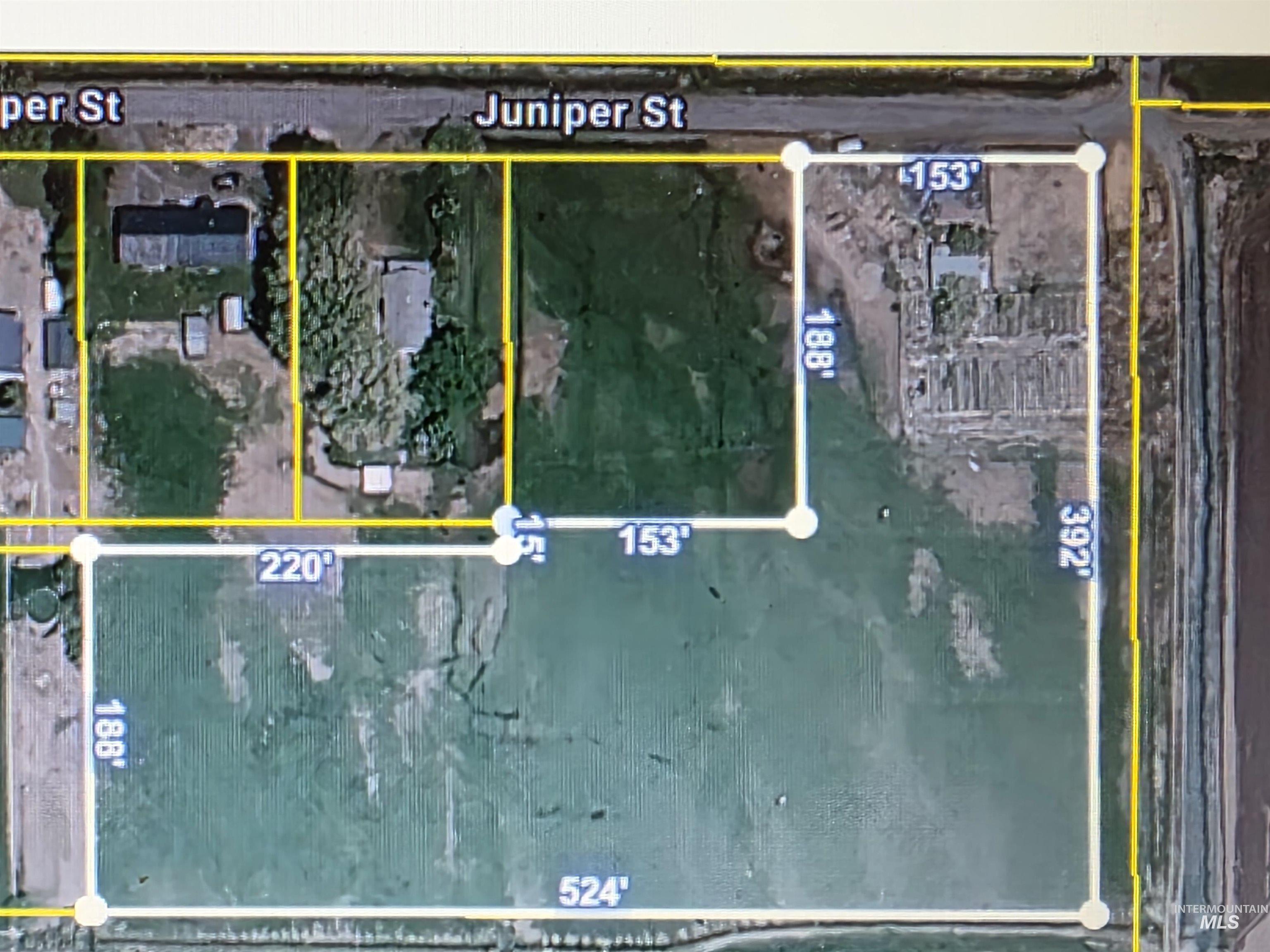 221 Juniper Street, Buhl, Idaho 83316, 2 Bedrooms, 1 Bathroom, Residential For Sale, Price $400,000,MLS 99004150