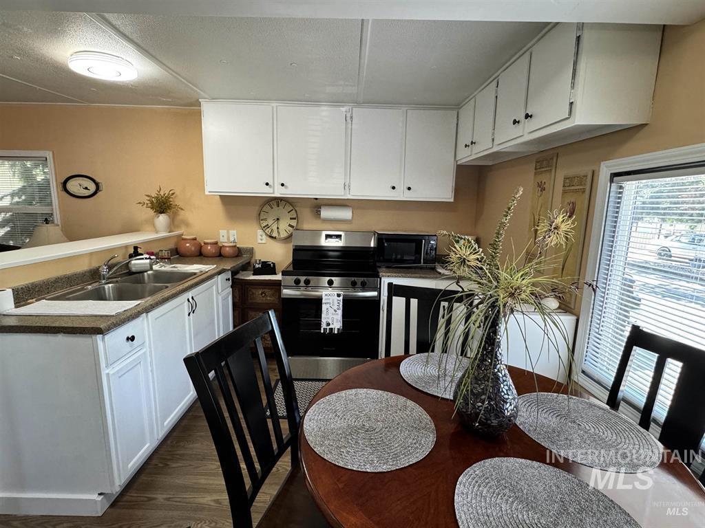 8647 W Antelope, Boise, Idaho 83704, 2 Bedrooms, 1 Bathroom, Residential For Sale, Price $45,000,MLS 99004151