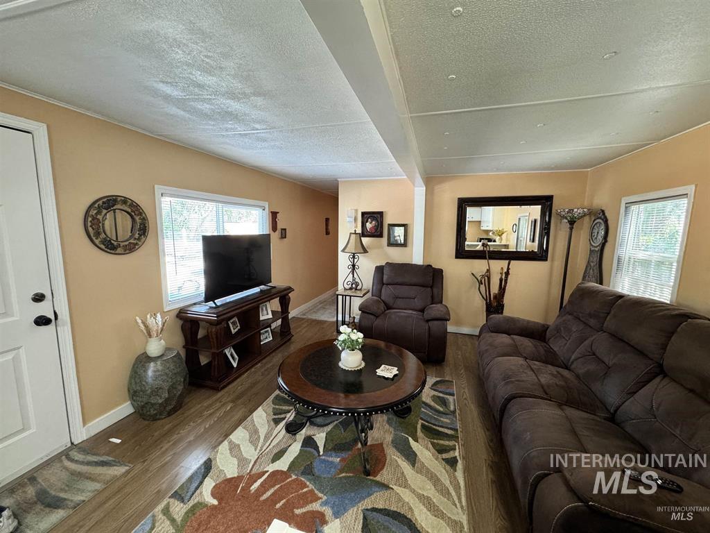 8647 W Antelope, Boise, Idaho 83704, 2 Bedrooms, 1 Bathroom, Residential For Sale, Price $45,000,MLS 99004151