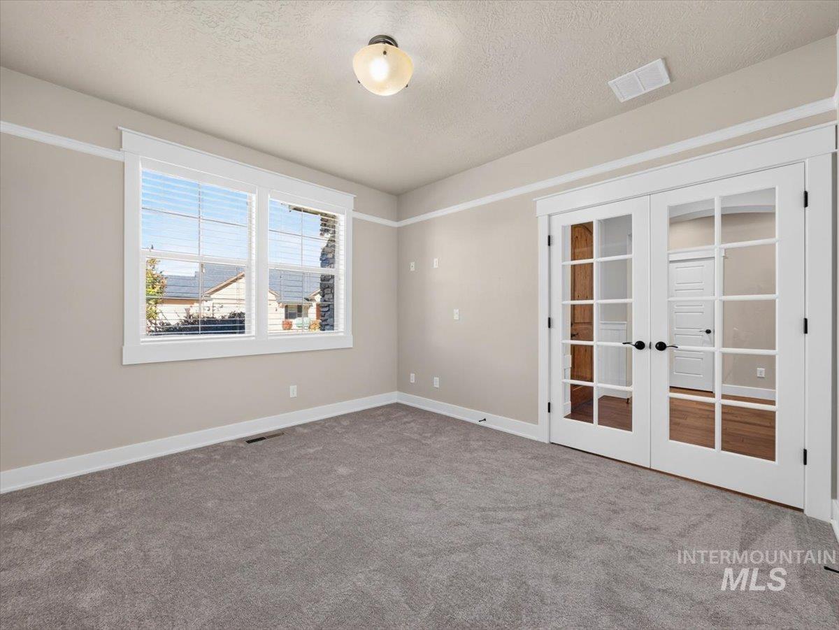 10187 W Purple Ash Dr., Star, Idaho 83669, 3 Bedrooms, 2 Bathrooms, Residential For Sale, Price $759,000, 99004154
