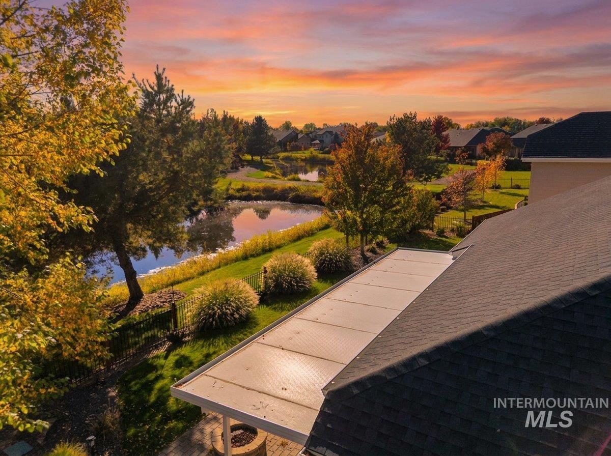 10187 W Purple Ash Dr., Star, Idaho 83669, 3 Bedrooms, 2 Bathrooms, Residential For Sale, Price $759,000, 99004154