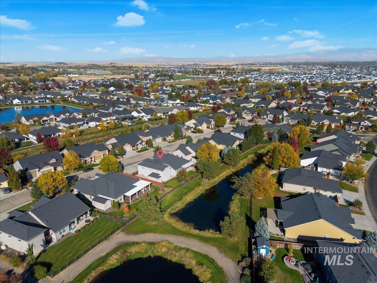 10187 W Purple Ash Dr., Star, Idaho 83669, 3 Bedrooms, 2 Bathrooms, Residential For Sale, Price $759,000, 99004154