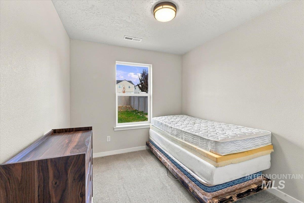 10874 Armuth St., Caldwell, Idaho 83605, 3 Bedrooms, 2 Bathrooms, Residential For Sale, Price $375,000,MLS 99004155