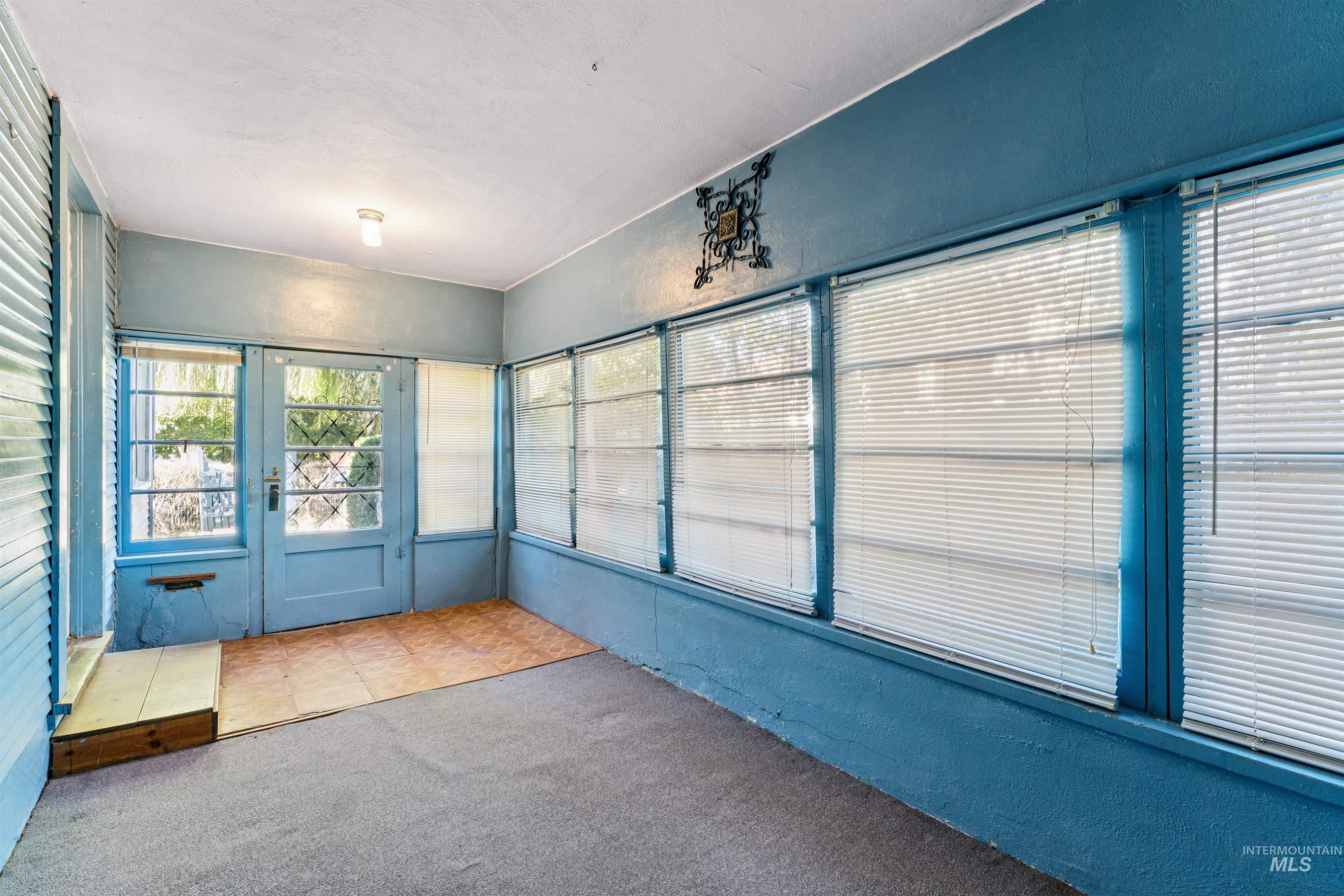 320 6th Ave S, Nampa, Idaho 83651, 2 Bedrooms, 1 Bathroom, Residential For Sale, Price $315,000,MLS 99004159
