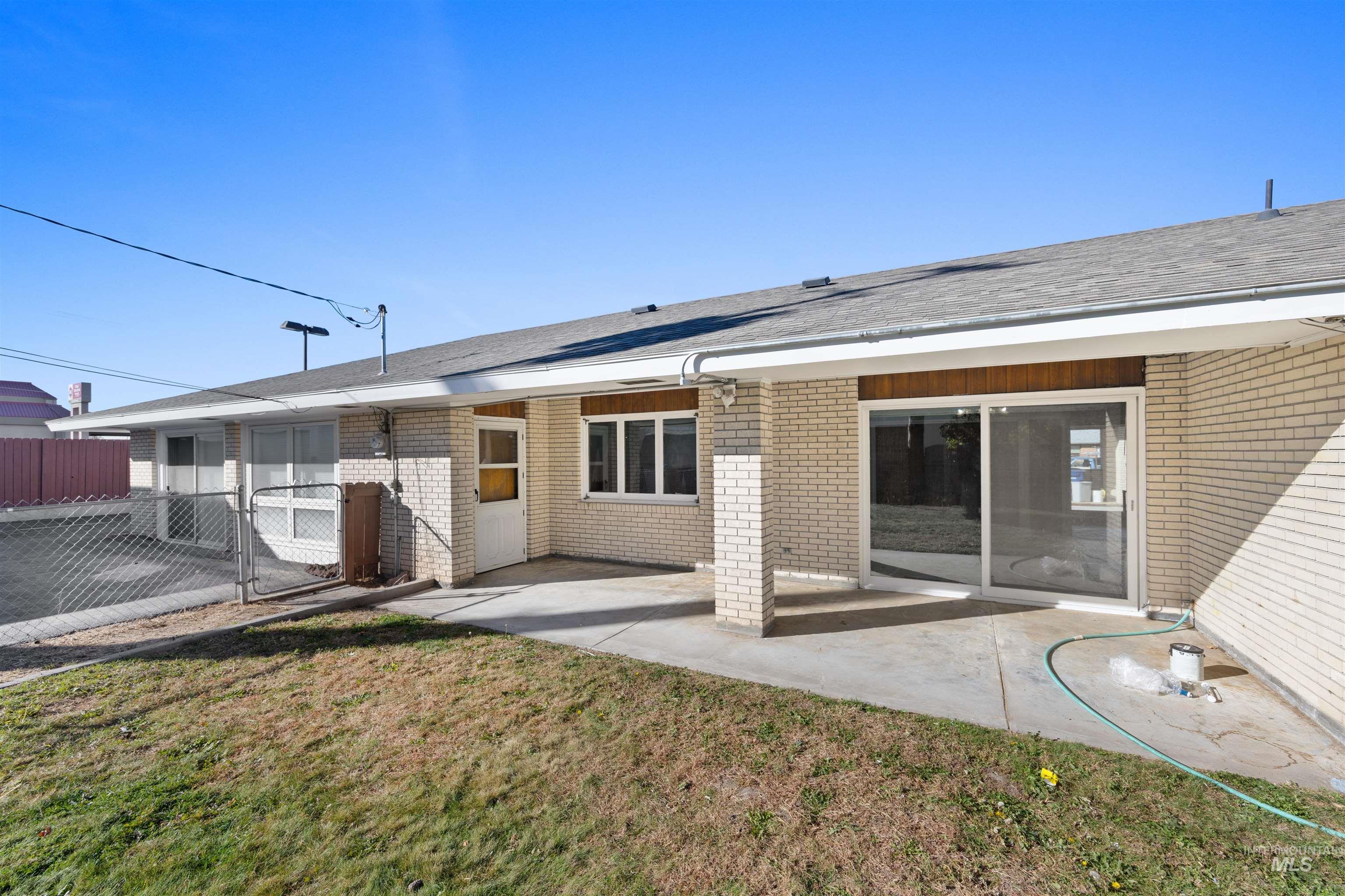 1130 Lawn Dale, Twin Falls, Idaho 83301, Business/Commercial For Sale, Price $54,000, 99004161