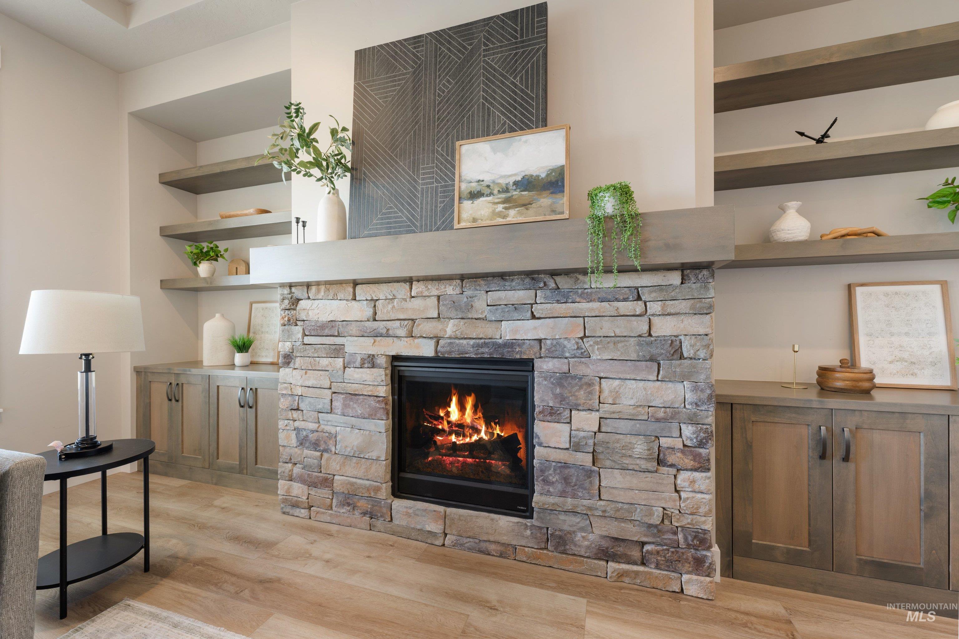 644 E Jarvis Ct., Meridian, Idaho 83642, 3 Bedrooms, 2.5 Bathrooms, Residential For Sale, Price $919,900,MLS 99004162