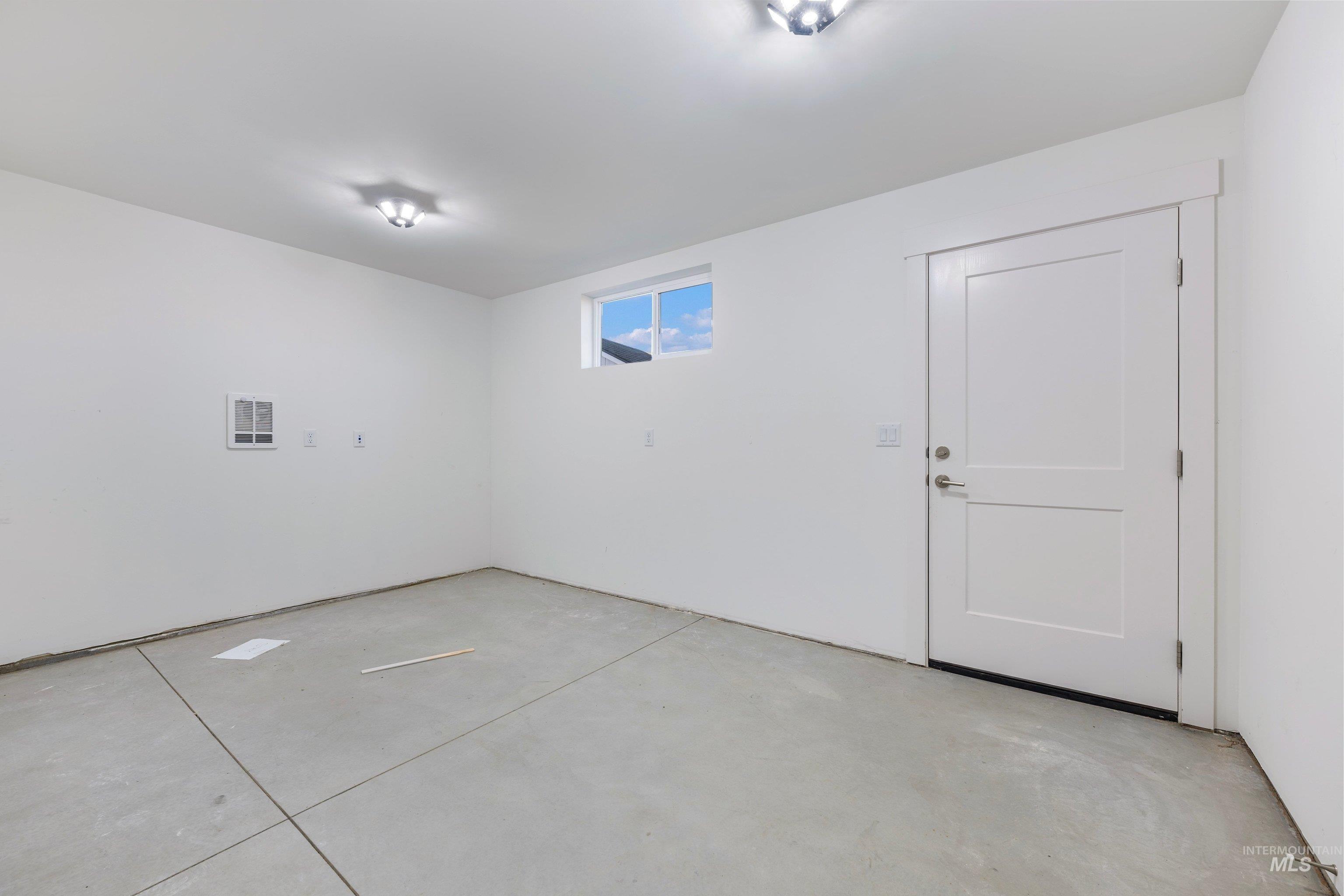 644 E Jarvis Ct., Meridian, Idaho 83642, 3 Bedrooms, 2.5 Bathrooms, Residential For Sale, Price $919,900,MLS 99004162