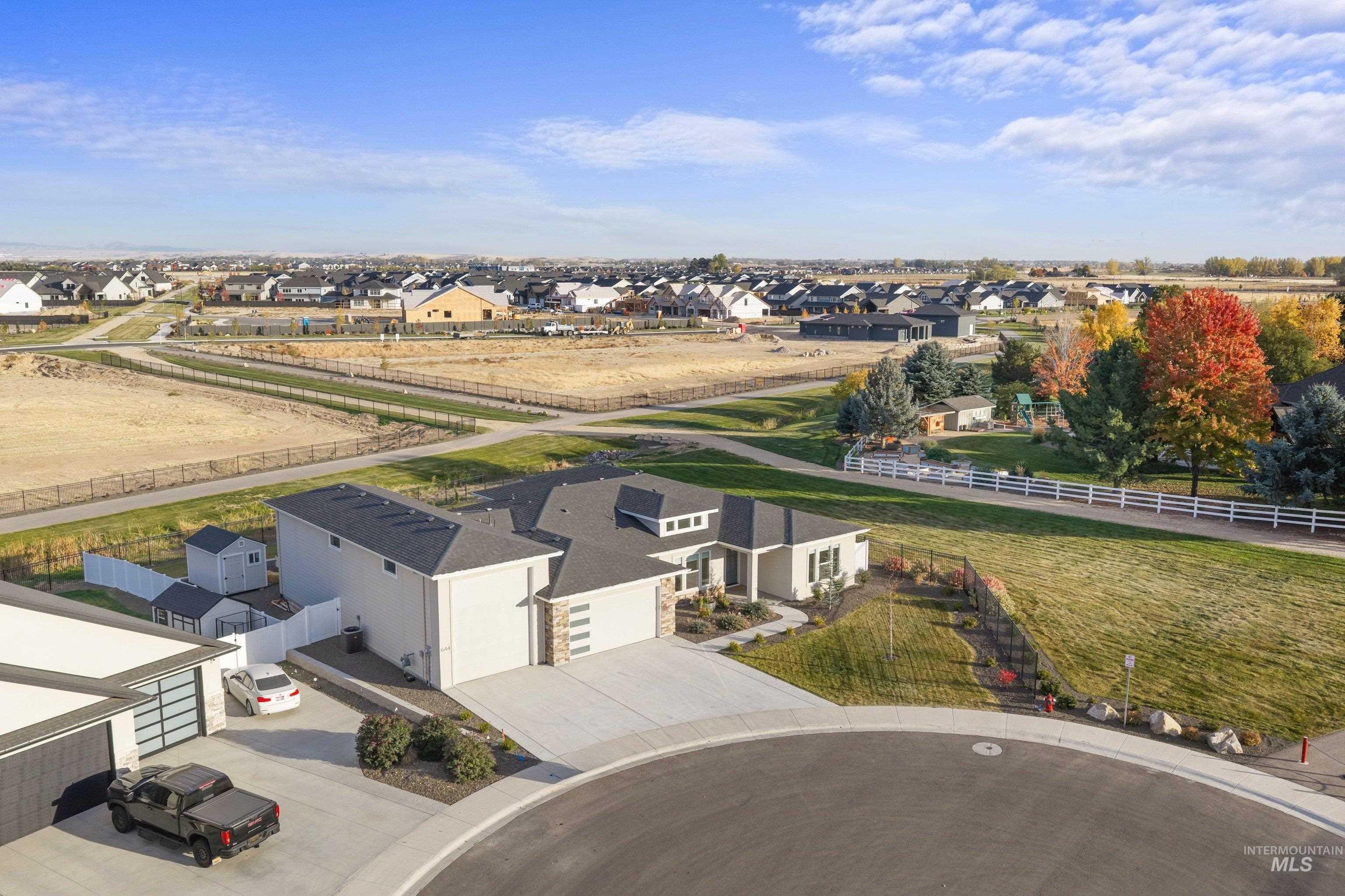 644 E Jarvis Ct., Meridian, Idaho 83642, 3 Bedrooms, 2.5 Bathrooms, Residential For Sale, Price $919,900,MLS 99004162