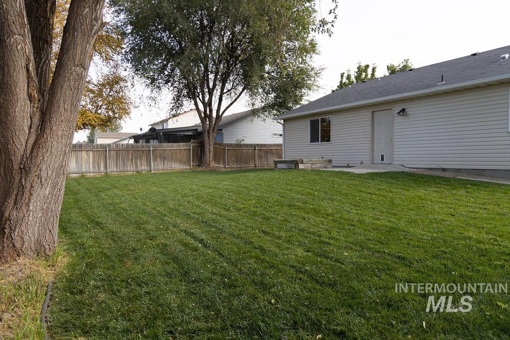 3510 E Downs, Nampa, Idaho 83686, 3 Bedrooms, 2 Bathrooms, Residential For Sale, Price $350,000,MLS 99004163