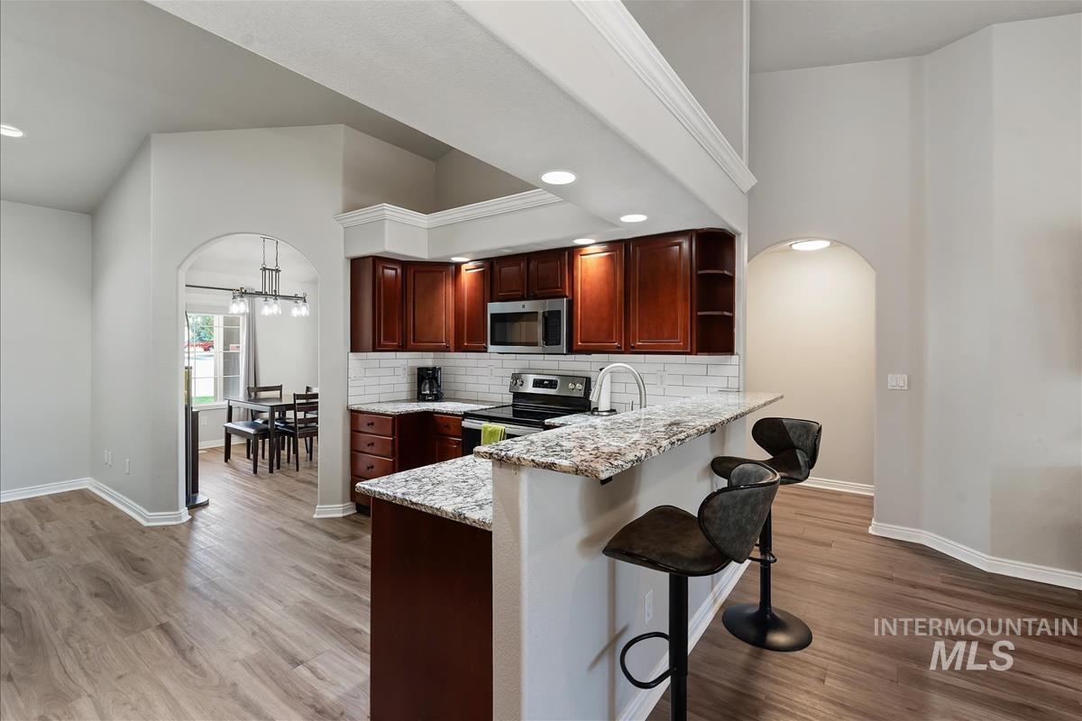 10217 N Blacktail Ave, Boise, Idaho 83714, 3 Bedrooms, 2 Bathrooms, Residential For Sale, Price $535,000, 99004167