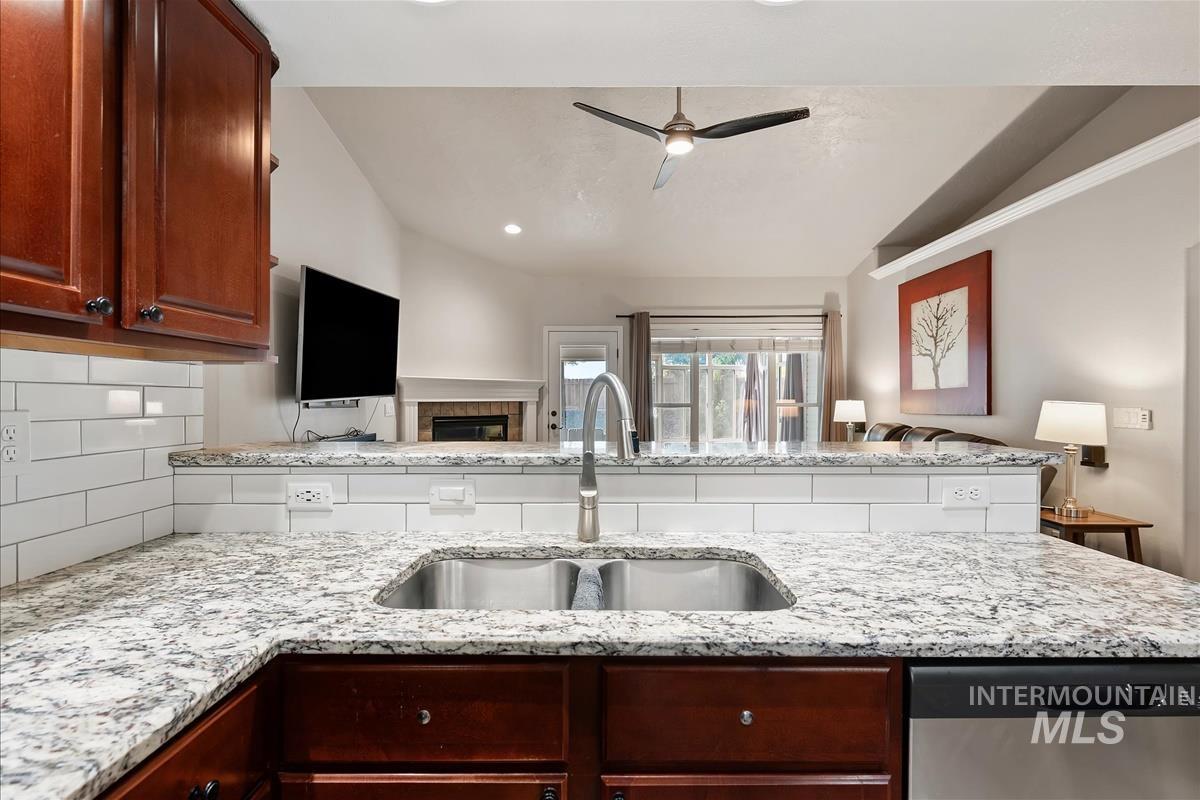 10217 N Blacktail Ave, Boise, Idaho 83714, 3 Bedrooms, 2 Bathrooms, Residential For Sale, Price $535,000, 99004167