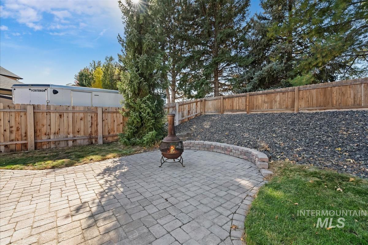 10217 N Blacktail Ave, Boise, Idaho 83714, 3 Bedrooms, 2 Bathrooms, Residential For Sale, Price $535,000, 99004167