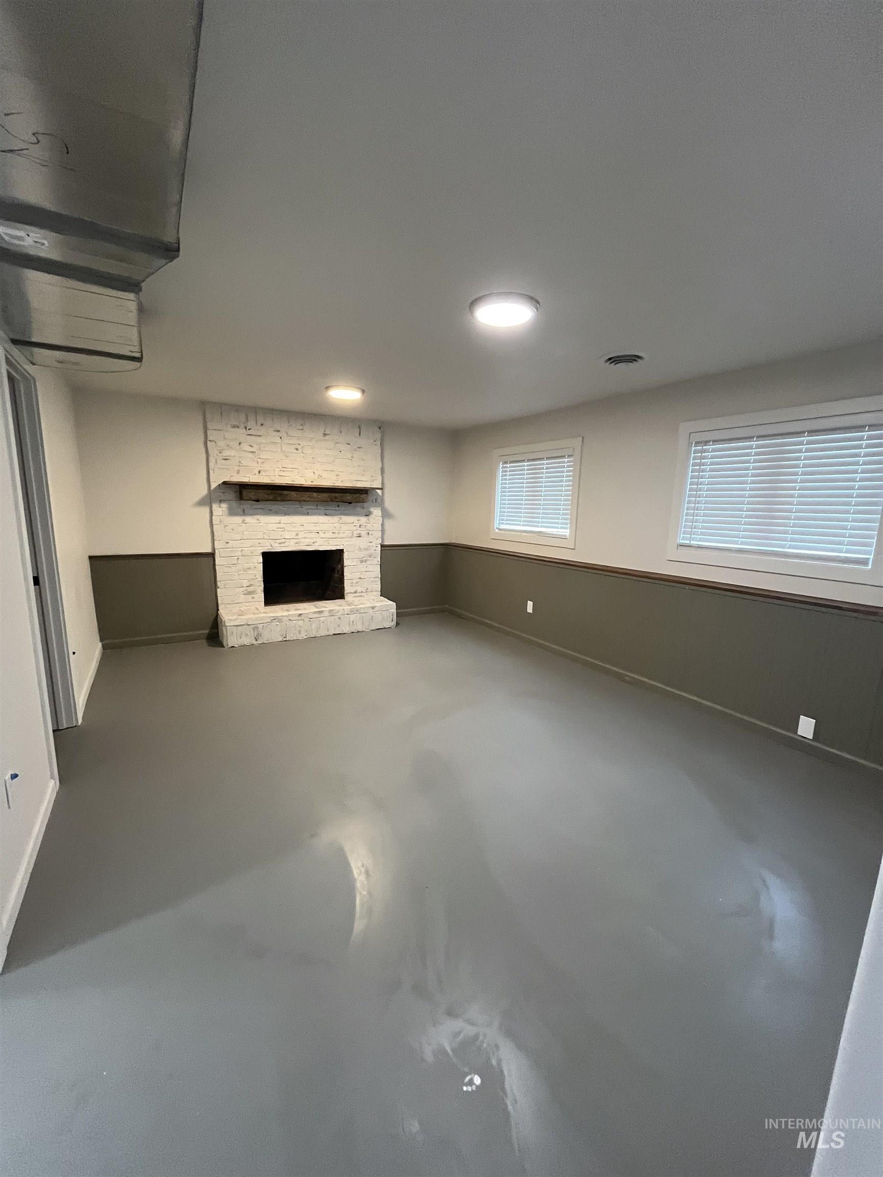 1024 El Cajon, Moscow, Idaho 83844, 5 Bedrooms, 3 Bathrooms, Residential For Sale, Price $698,000,MLS 99004174