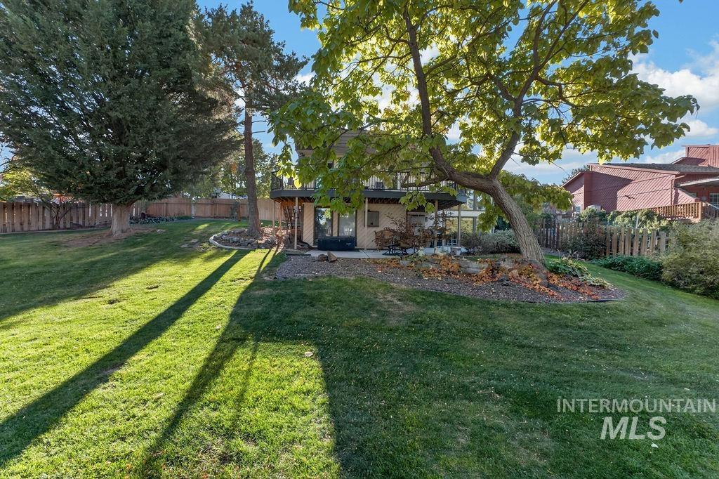 1810 Primrose Dr, Nampa, Idaho 83686, 4 Bedrooms, 2 Bathrooms, Residential For Sale, Price $670,000, 99004175