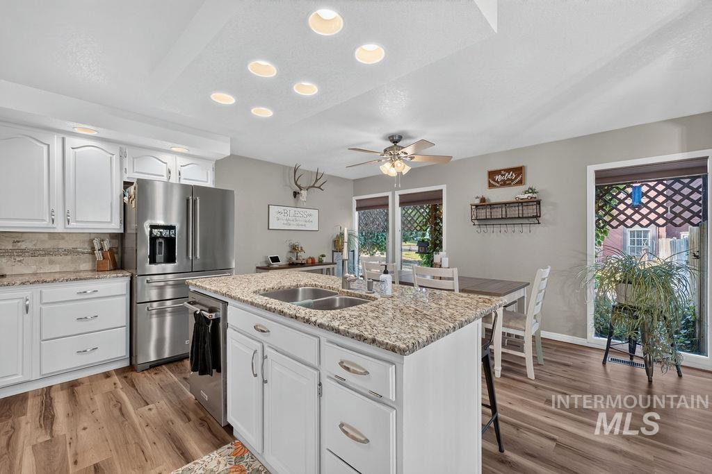 1810 Primrose Dr, Nampa, Idaho 83686, 4 Bedrooms, 2 Bathrooms, Residential For Sale, Price $670,000, 99004175