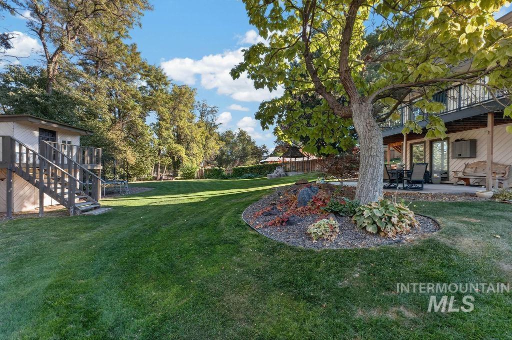 1810 Primrose Dr, Nampa, Idaho 83686, 4 Bedrooms, 2 Bathrooms, Residential For Sale, Price $670,000, 99004175