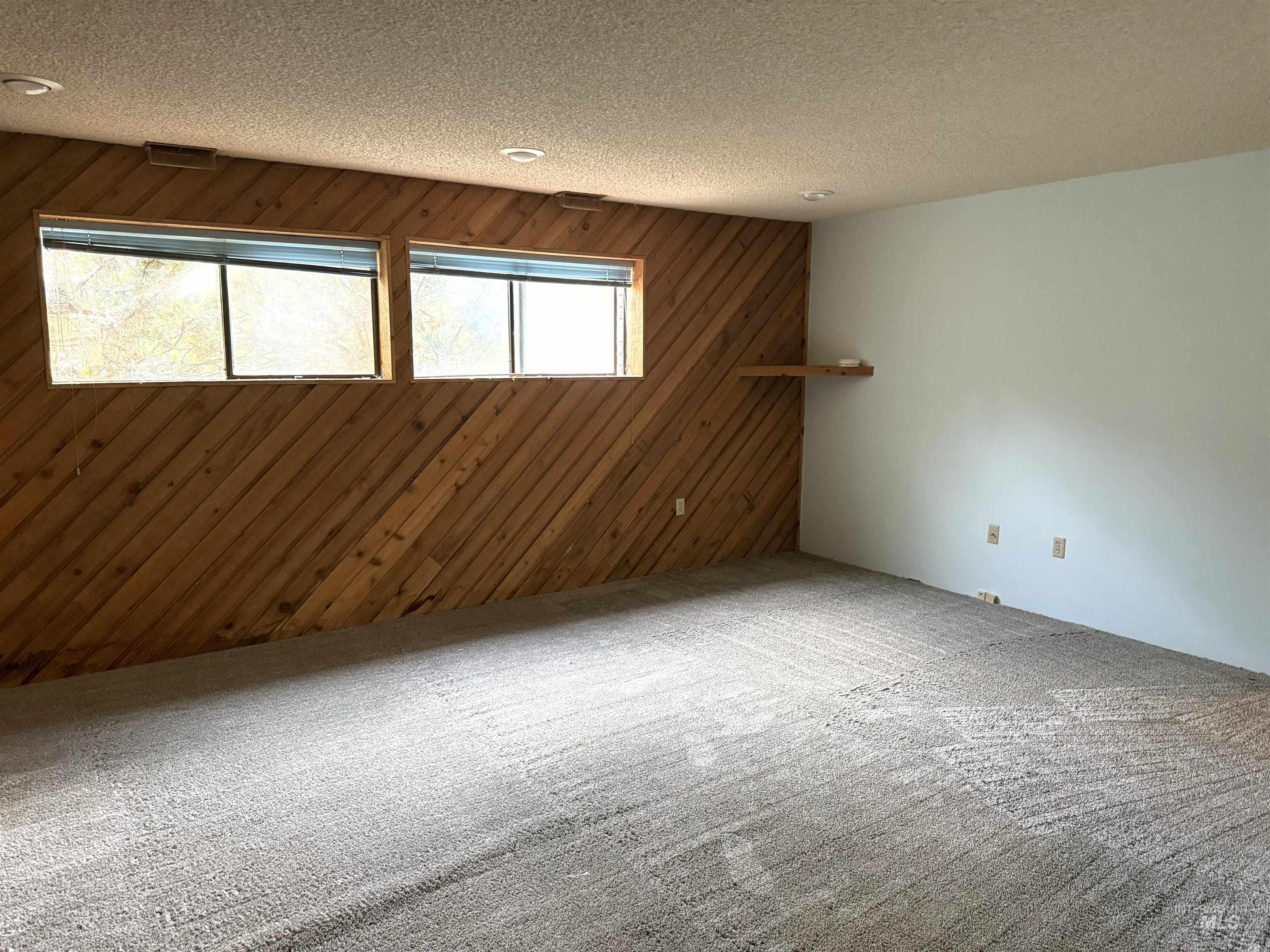 1329 Tamarack, Moscow, Idaho 83843, 4 Bedrooms, 3 Bathrooms, Residential For Sale, Price $549,000, 99004177