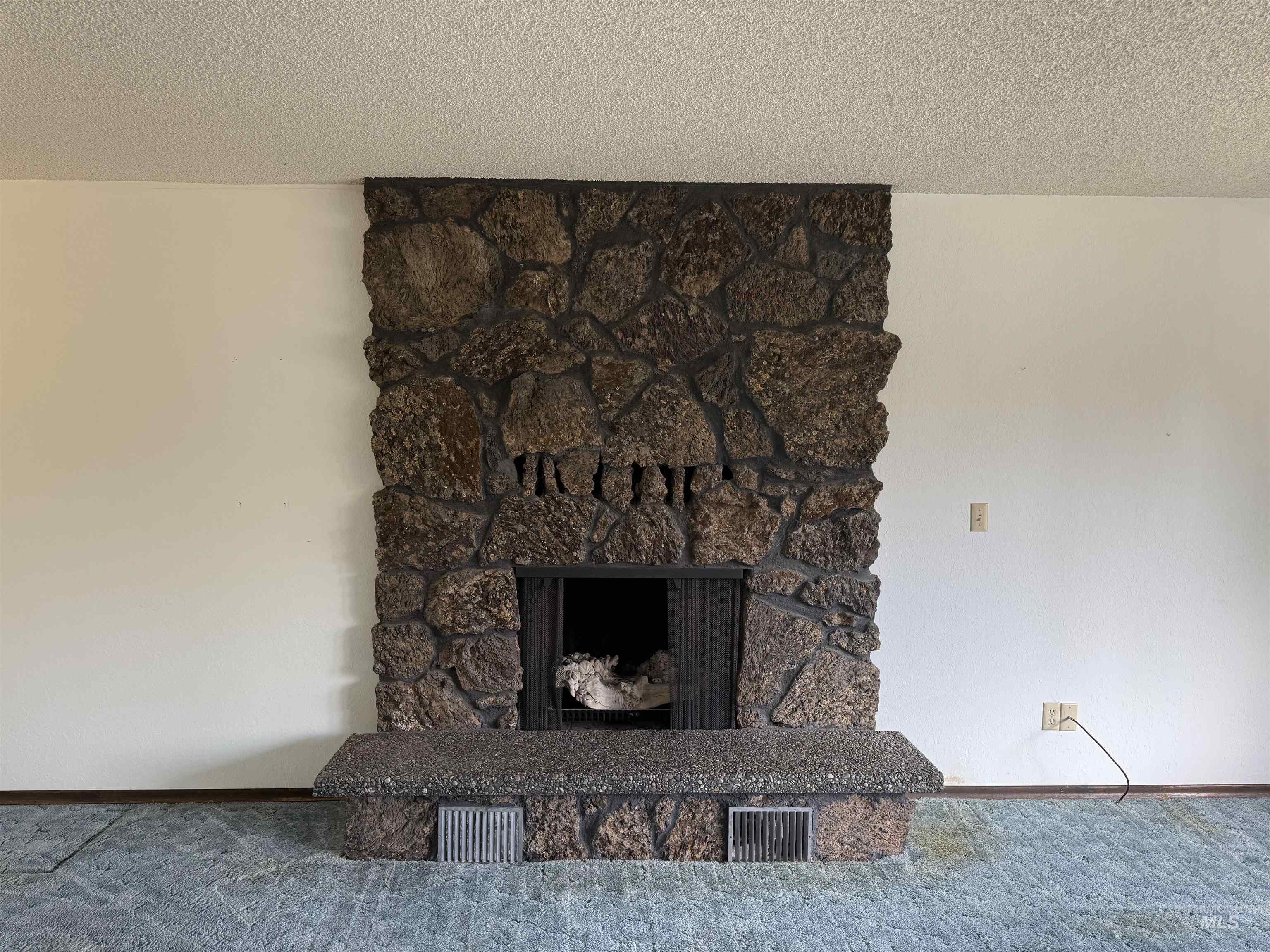 1329 Tamarack, Moscow, Idaho 83843, 4 Bedrooms, 3 Bathrooms, Residential For Sale, Price $549,000, 99004177