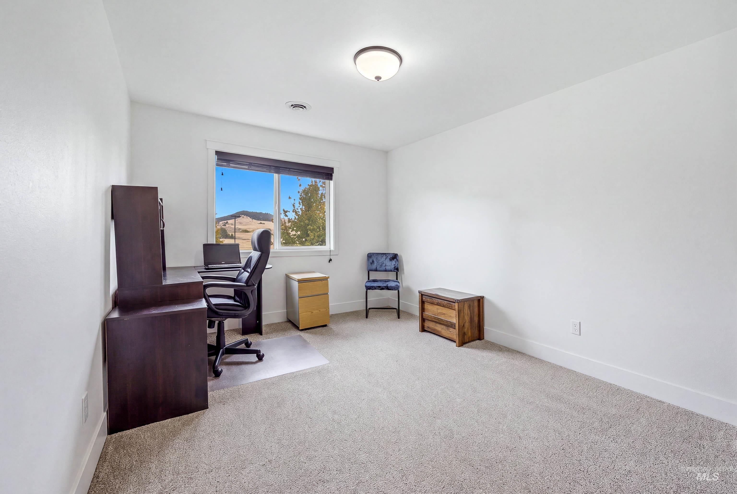 1378 Indian Hills Drive, Moscow, Idaho 83843, 3 Bedrooms, 2.5 Bathrooms, Residential For Sale, Price $479,000, 99004178