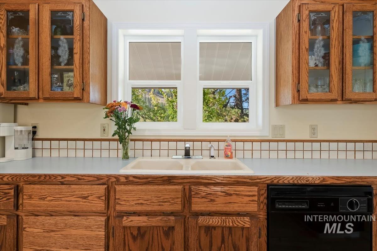2687 West Fork Rd, Fruitvale, Idaho 83612, 2 Bedrooms, 2 Bathrooms, Residential For Sale, Price $774,900,MLS 99004183