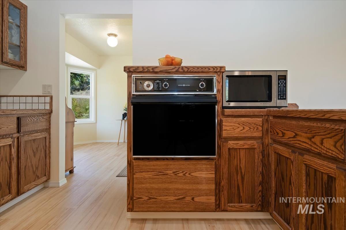2687 West Fork Rd, Fruitvale, Idaho 83612, 2 Bedrooms, 2 Bathrooms, Residential For Sale, Price $774,900,MLS 99004183