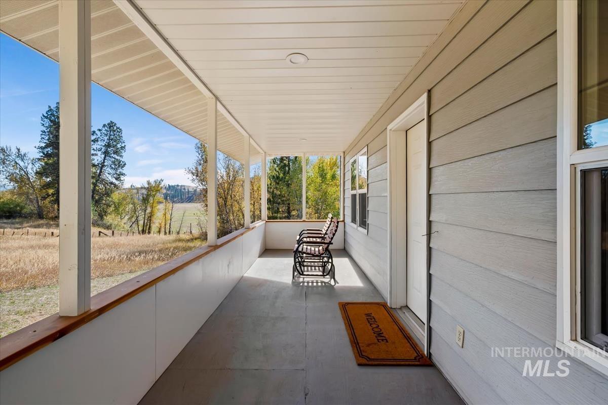 2687 West Fork Rd, Fruitvale, Idaho 83612, 2 Bedrooms, 2 Bathrooms, Residential For Sale, Price $774,900,MLS 99004183