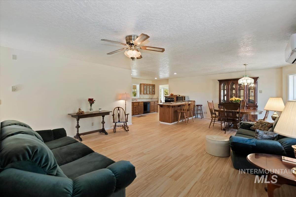 2687 West Fork Rd, Fruitvale, Idaho 83612, 2 Bedrooms, 2 Bathrooms, Residential For Sale, Price $774,900,MLS 99004183