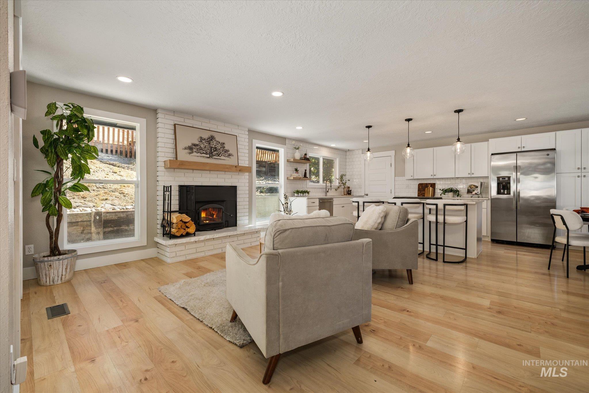 5840 N Collister Dr, Boise, Idaho 83703, 4 Bedrooms, 3 Bathrooms, Residential For Sale, Price $950,000,MLS 99004188