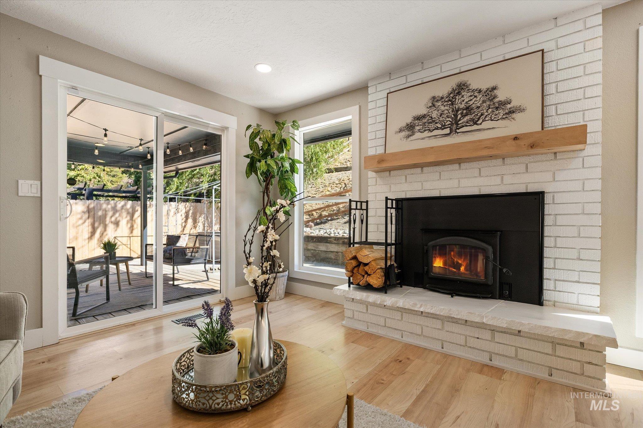 5840 N Collister Dr, Boise, Idaho 83703, 4 Bedrooms, 3 Bathrooms, Residential For Sale, Price $950,000,MLS 99004188